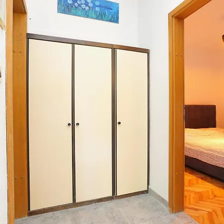 Apartment By The Sea Balica Rat, - 1065 Omis
